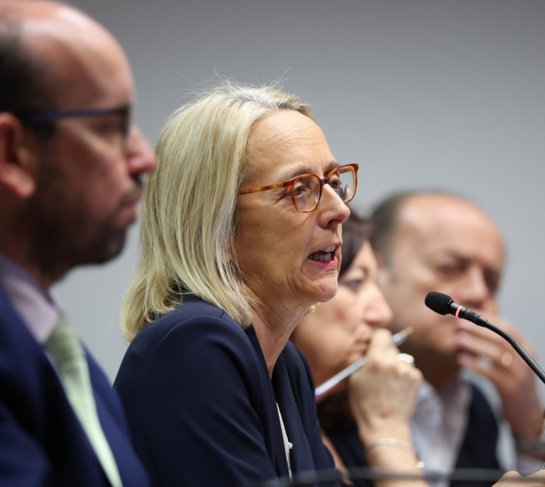 La AIReF advierte de un ajuste necesario de 15.000 millones y critica la "falta de ambición" del Gobierno