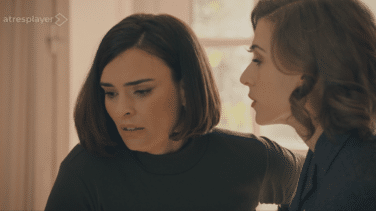 Alba Brunet vuelve, tras ser madre, a 'Sueños de libertad' y reaviva el romance entre Fina y Marta: "Intento no pensar mucho en el final; no está en nuestras manos"
