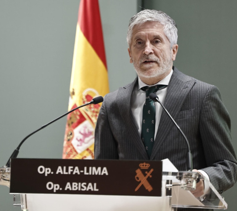 Marlaska admitió un “riesgo evidente” en la lucha contra el narco sin reconocer la profesión de riesgo horas antes de la muerte de dos agentes