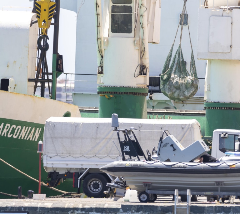 Marlaska ensalza el golpe al narco en el Atlántico y anticipa "un cambio" en la lucha antidroga