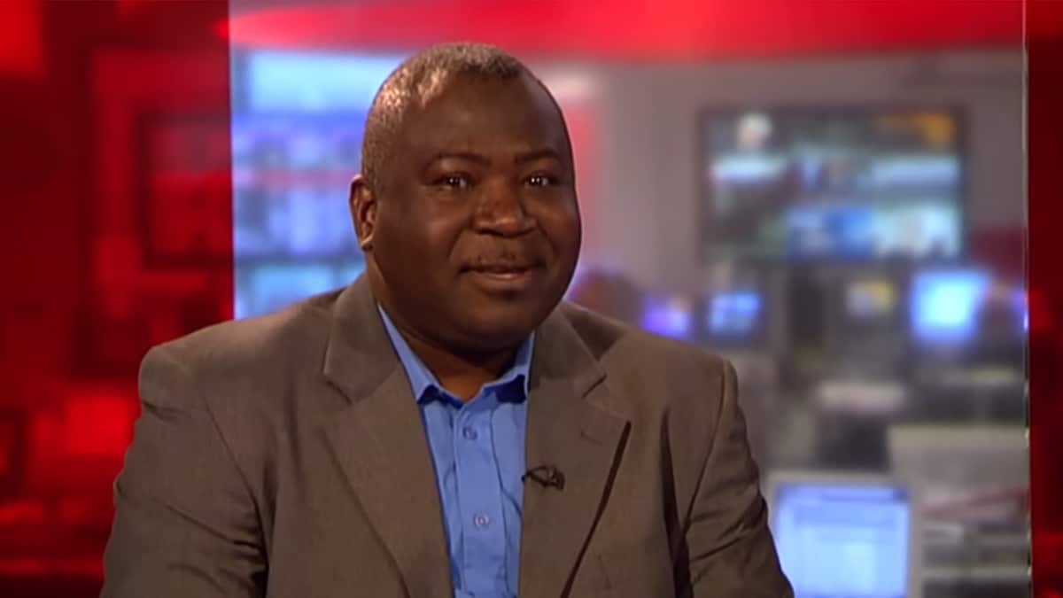 Imagen de Guy Goma en el plató de la BBC