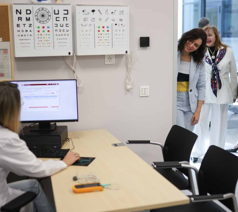 La satisfacción de los usuarios con los médicos de Atención Primaria de la sanidad pública madrileña alcanza un 92,7%