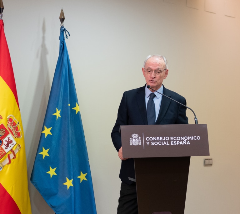 España crece, pero el bienestar no llega: el Consejo Económico y Social alerta de un "puente roto"