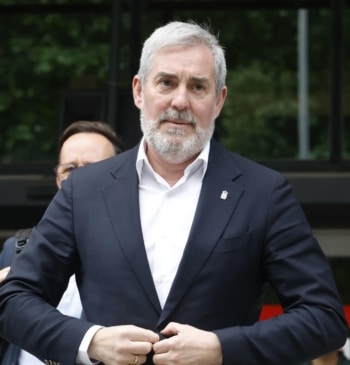 Clavijo lamenta que el Gobierno haya ridiculizado a Canarias y estudia recurrir [...]