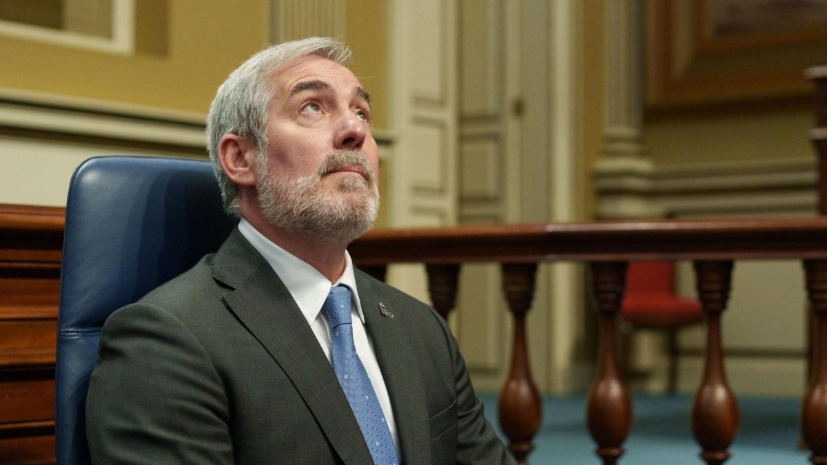 Clavijo acusa al Gobierno de ocultar que había contagios en el crucero MV Hondius.