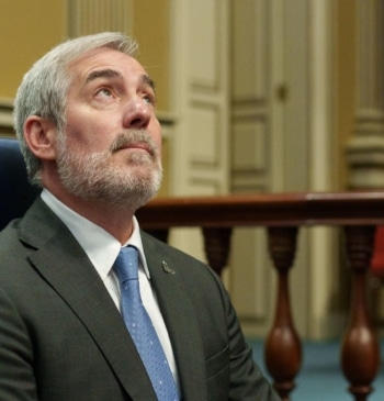 Clavijo se lanza a por Torres por ocultar el contagio "habiendo sido [...]