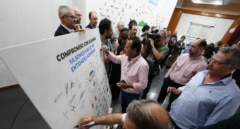 Alcaldes socialistas se revuelven contra Sánchez y le amenazan por carta con romper con el PSOE si cierra Almaraz