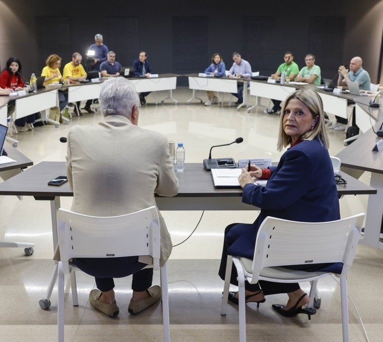 La Generalitat Valenciana plantea a los sindicatos docentes un preacuerdo completo en siete ámbitos prioritarios