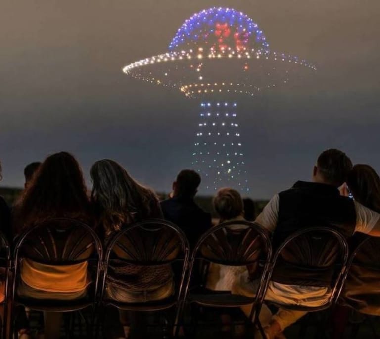 DroneArt Show vuelve a Madrid: fechas y entradas para el mayor espectáculo de drones inspirado en el universo