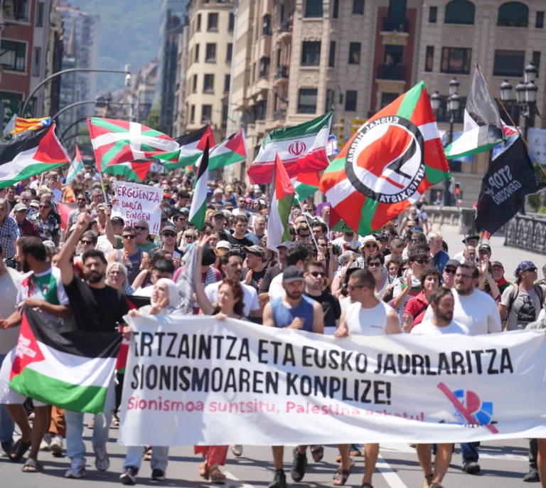 Israel utiliza las cargas de la Ertzaintza en Bilbao para acusar a Sánchez de "hipocresía"