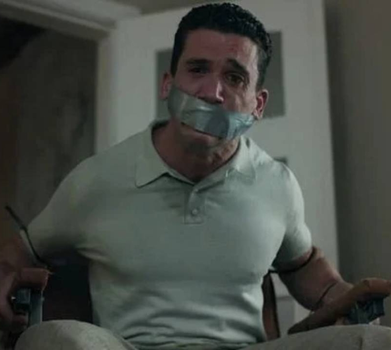 'La silla', la nueva película con Jaime Lorente en la que salta al género del terror