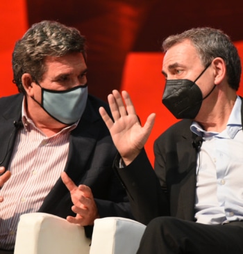 Escrivá dice que se reunió con Zapatero para hablar de las medidas [...]
