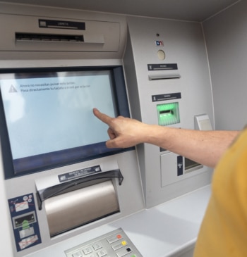 Hipotecas: el 'mercado persa' donde CaixaBank y Santander asoman la cabeza y [...]