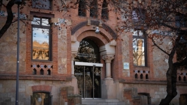 Cataluña activa el seguimiento sanitario por una mujer sudafricana en contacto con el hantavirus que pasó por Barcelona