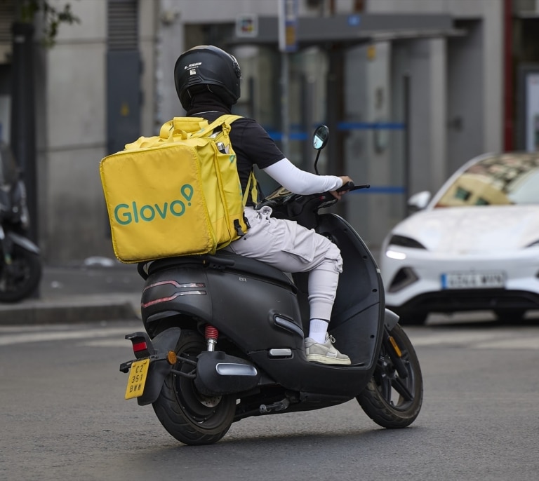 Glovo pacta con los sindicatos reducir el ERE a 436 despidos, 300 menos de lo previsto inicialmente