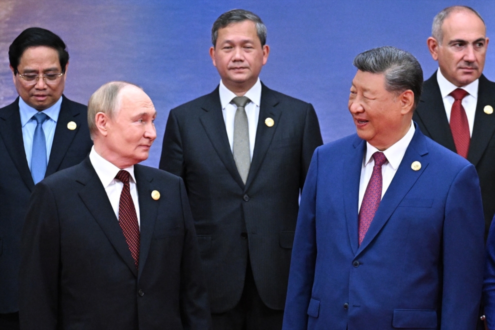 El presidente ruso, Vladimir Putin, y su homólogo chino, Xi Jinping
