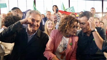 Incredulidad y temor en el PSOE tras el 'shock' de la imputación de Zapatero: "Si se confirma, sería un palo terrible"