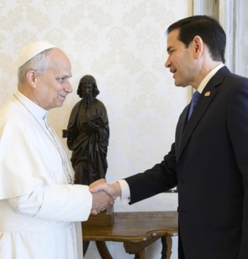 León XIV y Marco Rubio se reúnen en el Vaticano tras las [...]