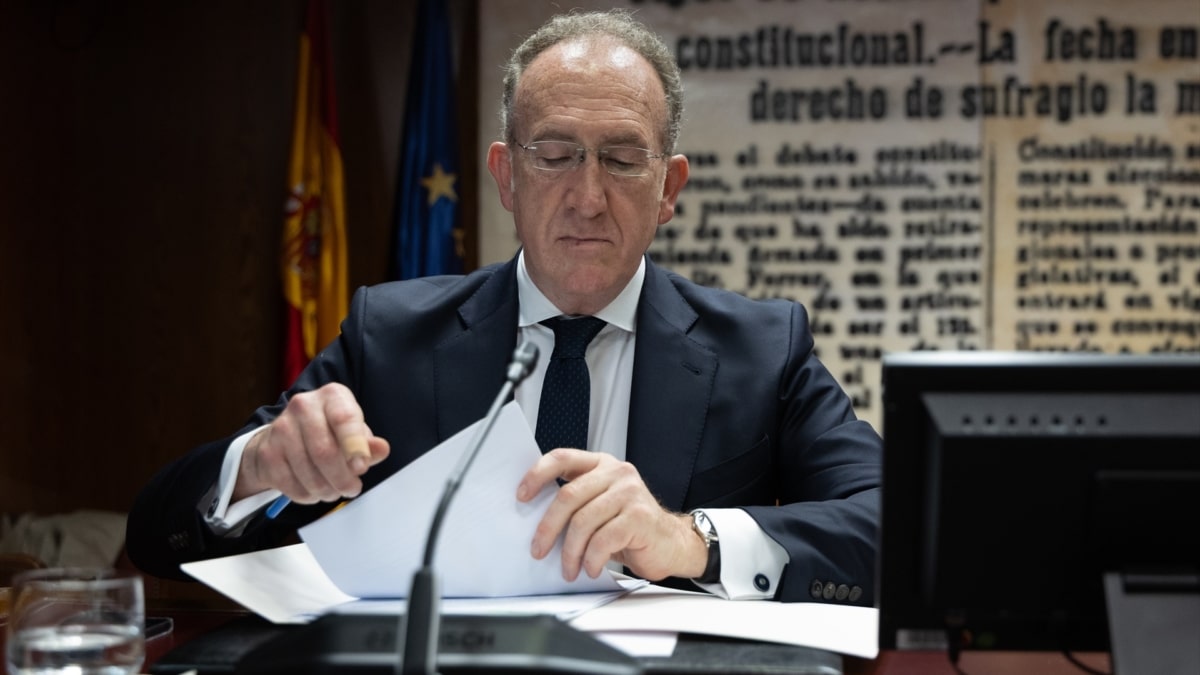El exdirector de la SEPI admite que no se hicieron informes internos para el rescate de Plus Ultra