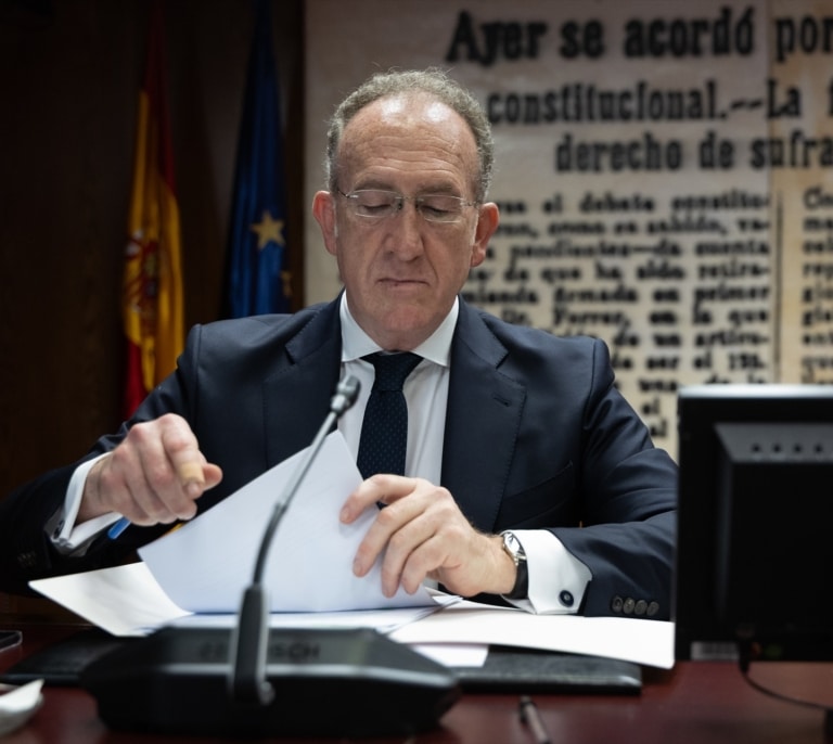 El exdirector de la SEPI admite que no se hicieron informes internos para el rescate de Plus Ultra