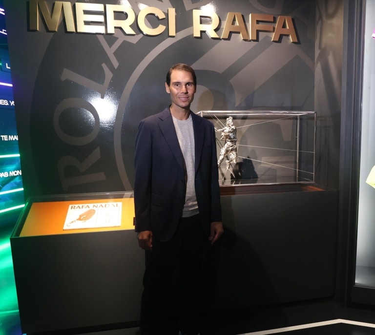 El nuevo tesoro de Nadal en imágenes: así es por dentro el espectacular y renovado 'Rafa Nadal Museum'