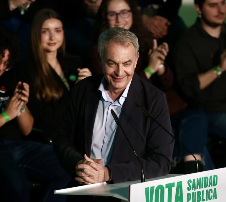 Zapatero, imputado por blanqueo de capitales y tráfico de influencias en el 'caso Plus Ultra'