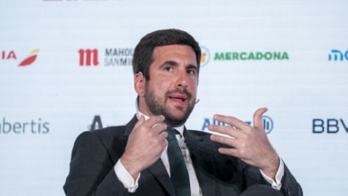 Riquelme da el primer paso para disputar a Florentino Pérez la presidencia del Real Madrid