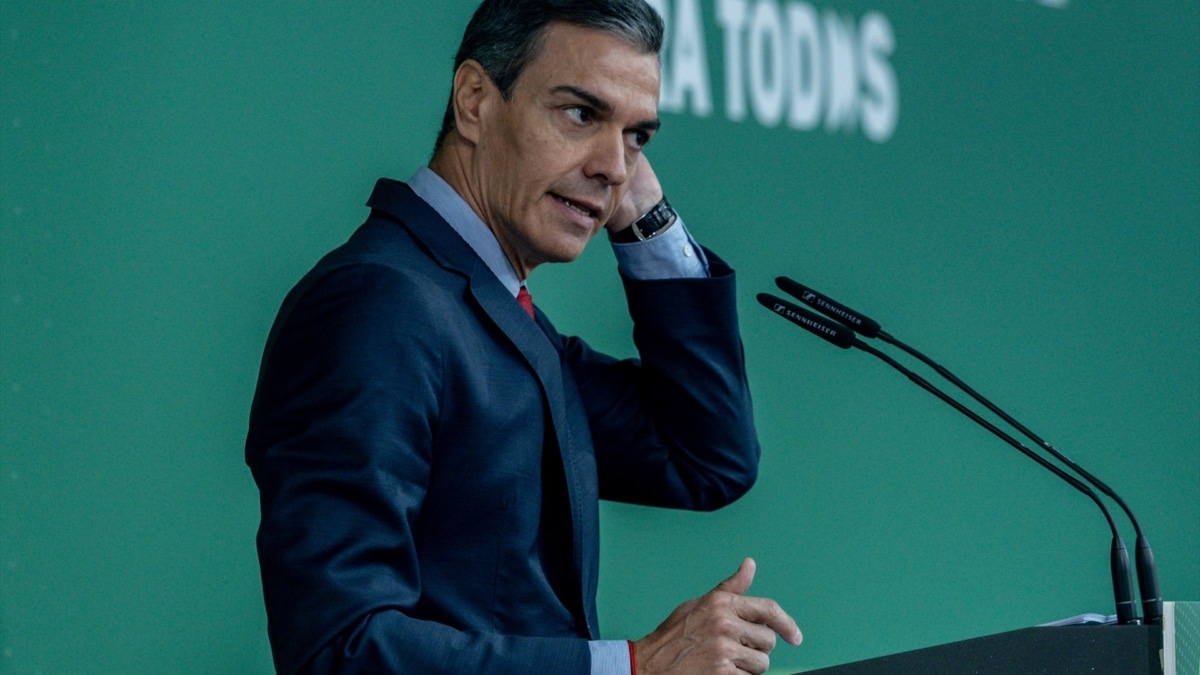 Sánchez se reúne este miércoles con el papa en Roma sin lograr cerrar una reunión con Meloni
