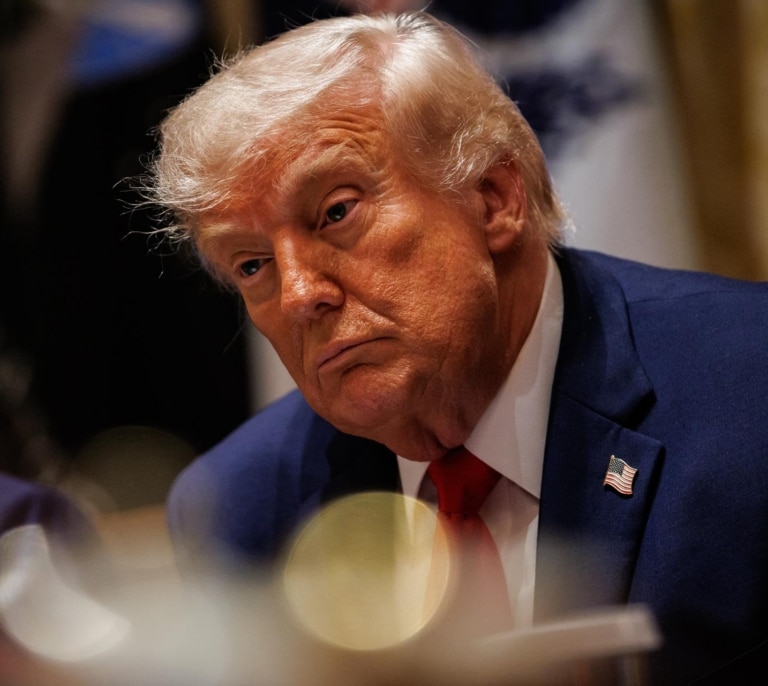 EEUU e Irán pactan reabrir Ormuz y extender el alto el fuego, pendiente del visto bueno de Trump