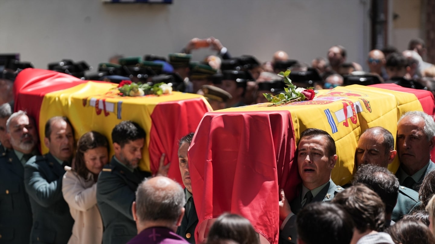 La ausencia de Marlaska en el funeral de los dos agentes de Huelva indigna a los Guardias Civiles