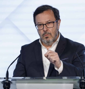 Vox descarta una abstención si Juanma Moreno lo necesita en Andalucía: "Ese [...]