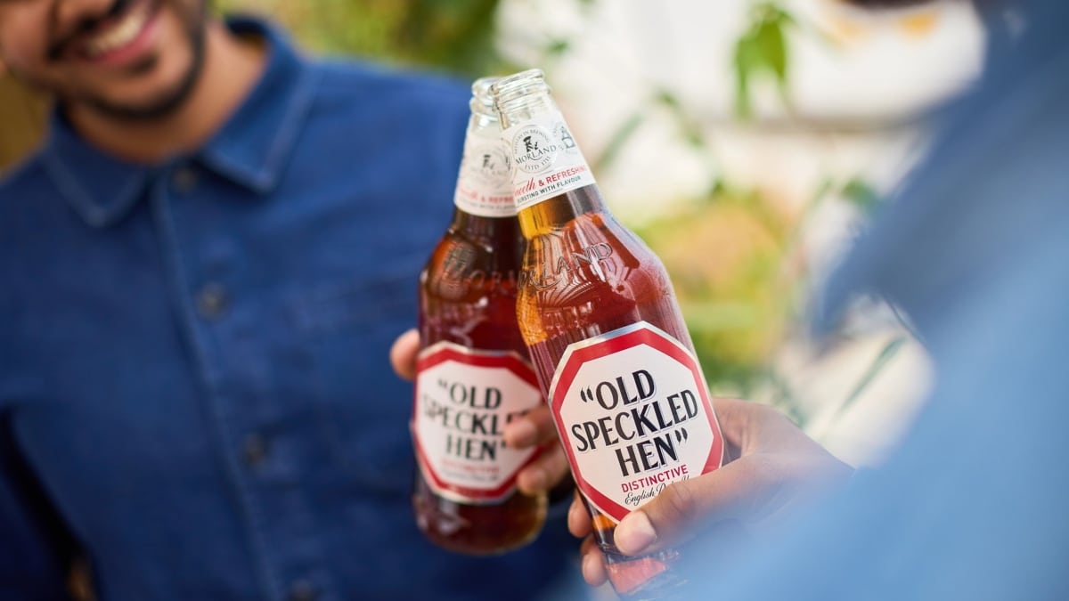 Damm adquiere la cerveza británica Old Speckled Hen.