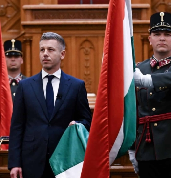 Fin a la era Orbán tras 16 años de mandato: el conservador [...]