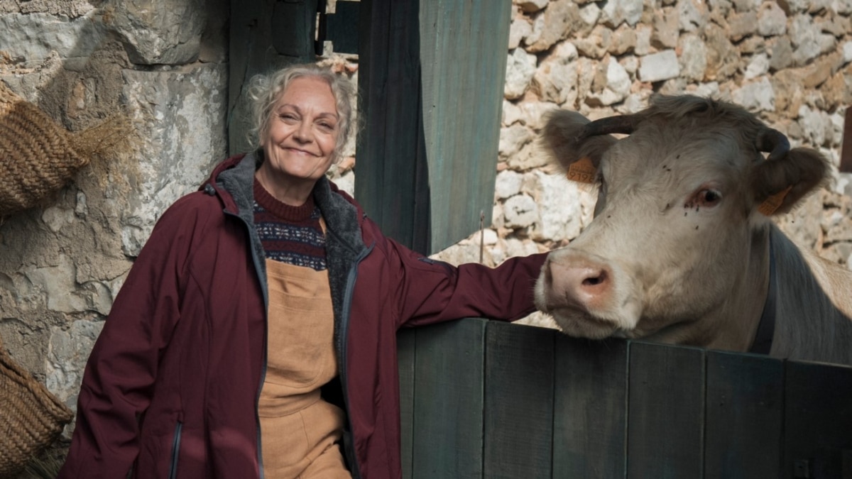 Cristina Fernández Pintado ('La Promesa') y Miguel Llorens dirigen la película 'Cowgirl': "Hubo casting de vacas"