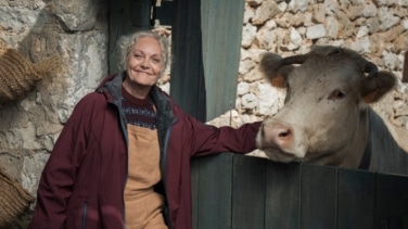 Cristina Fernández Pintado (La Promesa) y Miguel Llorens dirigen la película 'Cowgirl': "Hubo casting de vacas"