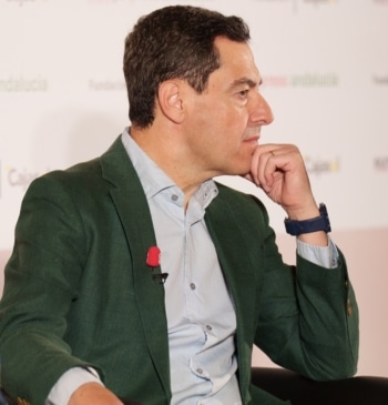 Juanma Moreno: “Los andaluces tienen una semana para pensar si quieren que [...]