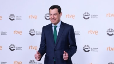Juanma Moreno roza la mayoría absoluta en Andalucía según Centra