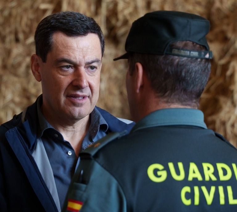 Moreno acusa al Gobierno de “falta de sensibilidad” ante el narcotráfico y reclama más apoyo a Guardia Civil y Policía