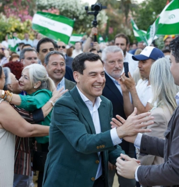Andalucía 'vende': el filón de la identidad que aprovechan Juanma Moreno, la [...]