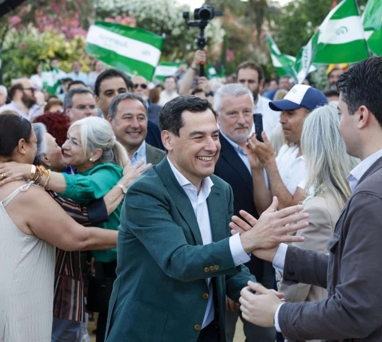 Andalucía 'vende': el filón de la identidad que aprovechan Juanma Moreno, la izquierda o Abascal