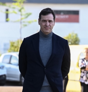 Arranca en Badajoz el juicio por el presunto enchufe del hermano de [...]