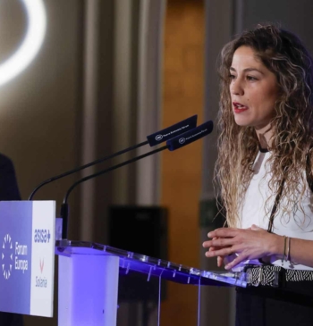 Sumar rechaza un adelanto de generales por Zapatero que beneficie a PP [...]