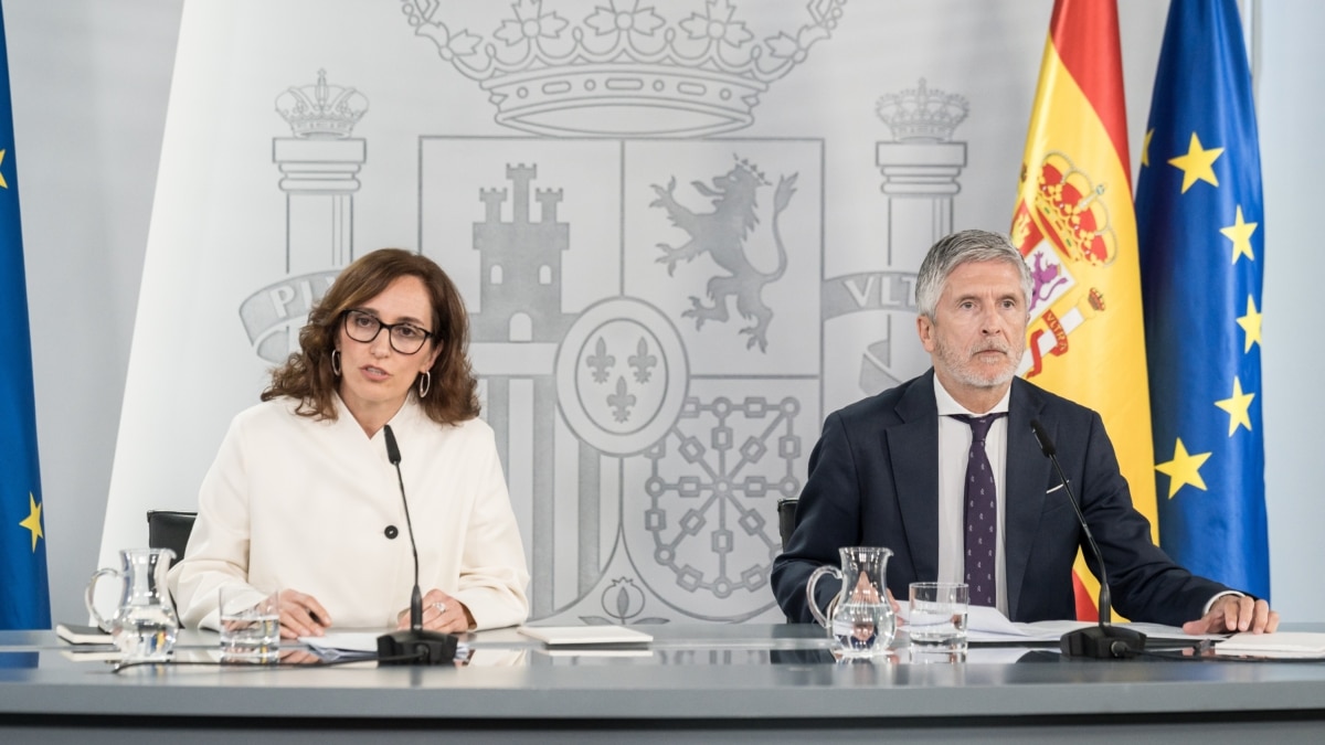 Los españoles del crucero del hantavirus serán trasladados al Gómez Ulla de Madrid