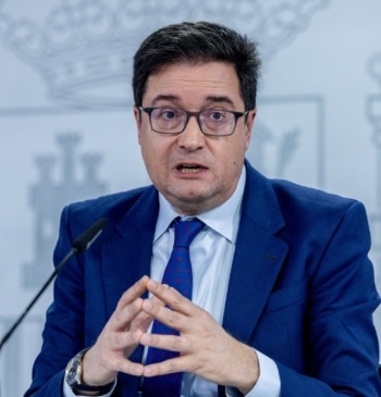 El Gobierno aprueba 27.232 plazas de nuevo empleo público sin apoyo sindical
