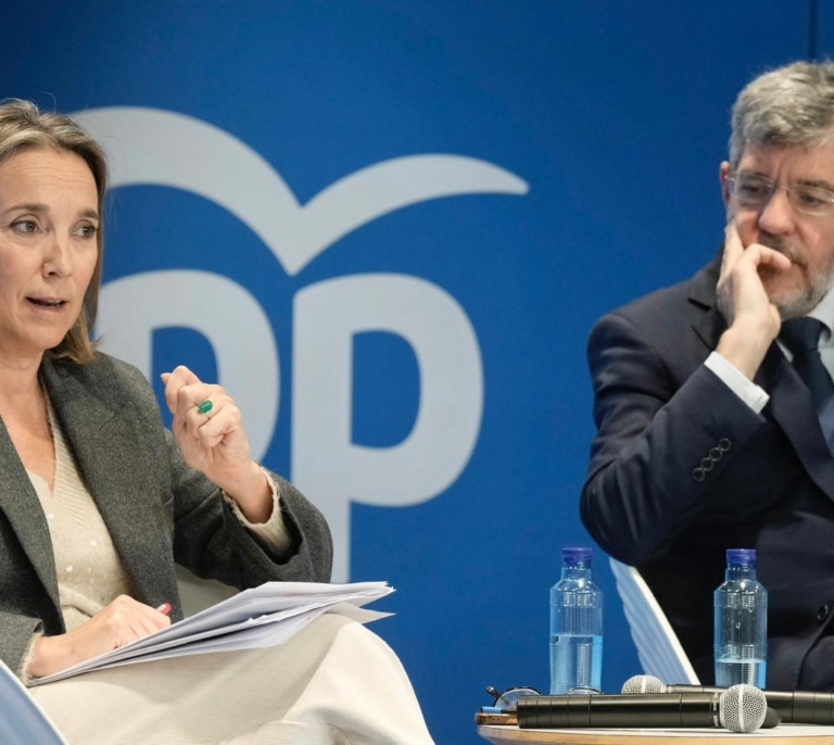 El PP acorrala a Sánchez por el desvío de fondos europeos para pensiones y la "dictadura presupuestaria"