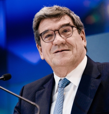 El Gobierno tendrá que sacrificar 45.000 millones para tapar el agujero de [...]