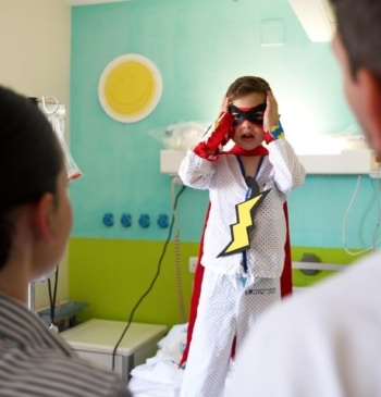 La Fundación Pequeño Deseo llevará superpoderes a una veintena de hospitales de [...]
