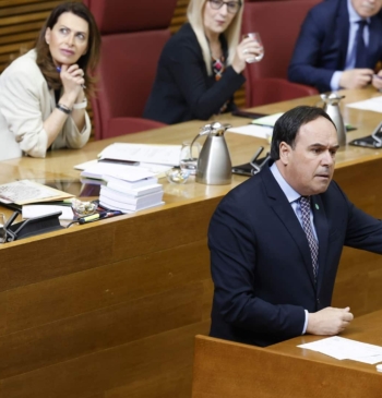 Pérez Llorca destaca la recuperación de la estabilidad institucional y el impulso [...]