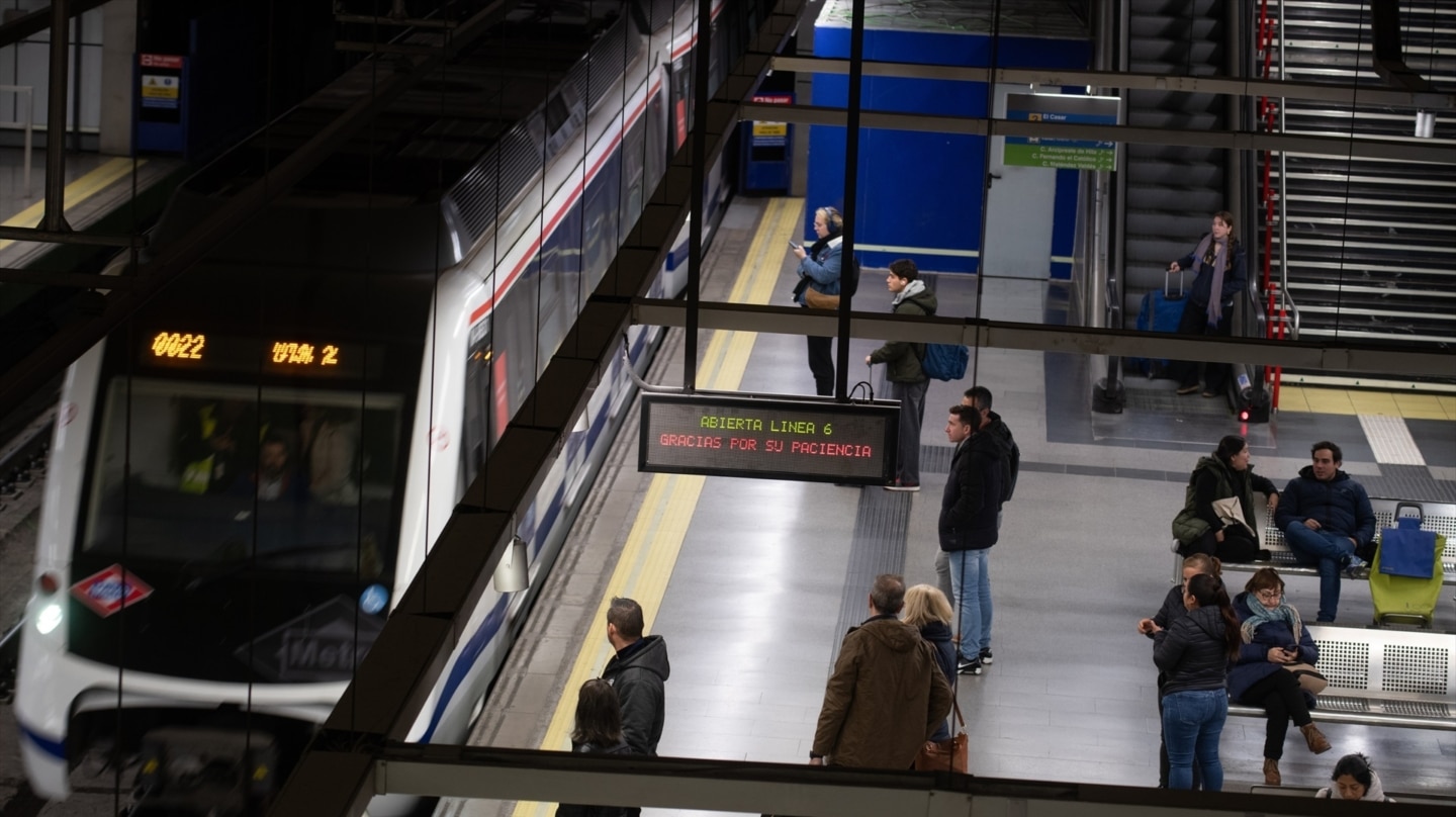 La Comunidad de Madrid implantará un sistema de pago inteligente en el transporte público que calculará la tarifa más barata