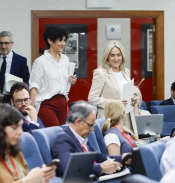 El Gobierno, "tranquilo" con PNV y Junts tras la oferta de Feijóo: [...]